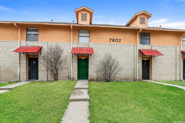 Photo - 7802 Richard Frank Way Unit 2 House
