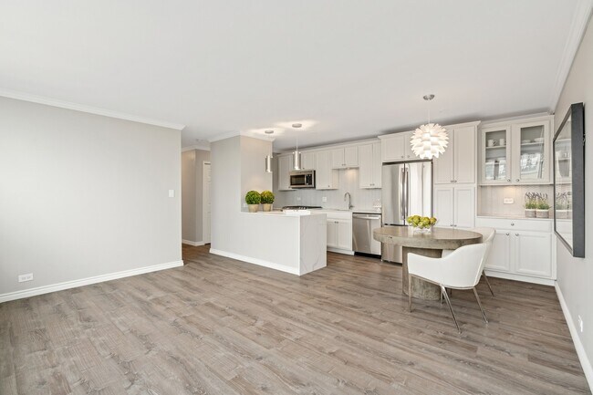 Foto del edificio - 3950 N Lake Shore Dr