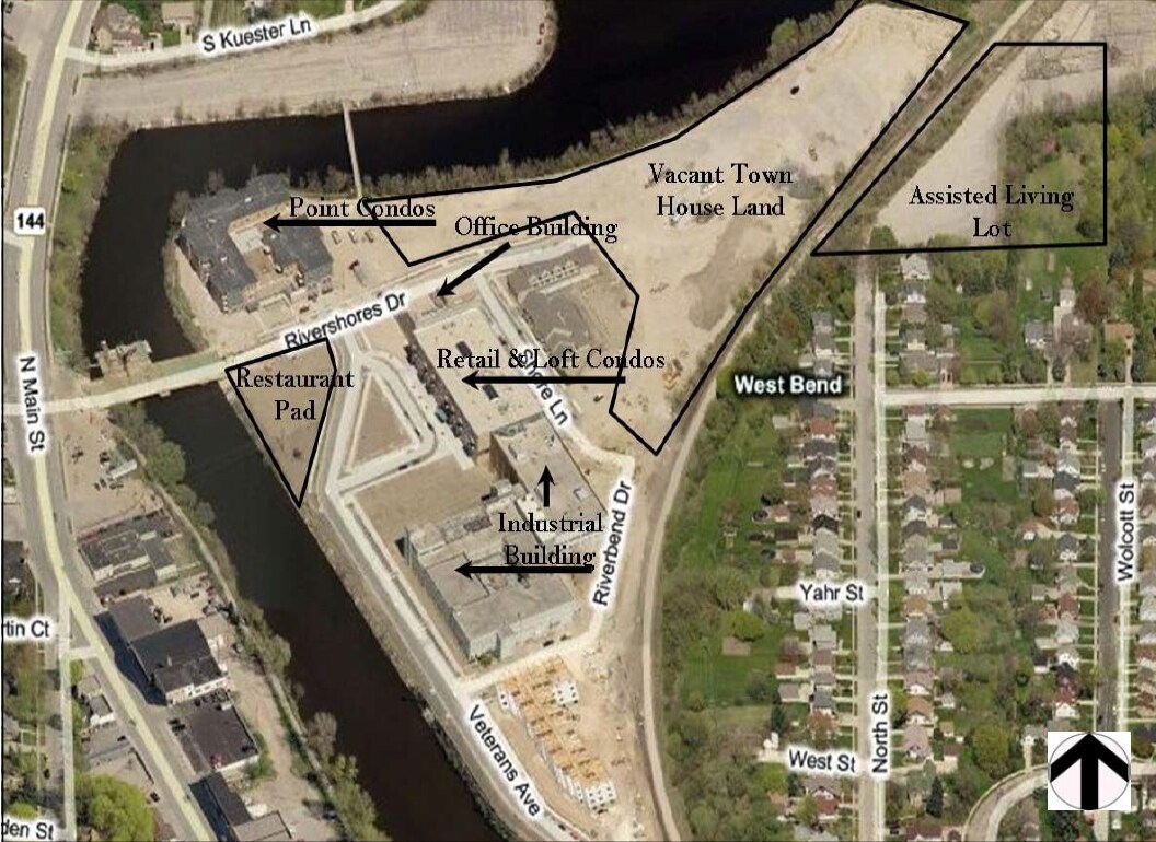 River Shores Apartments West Bend, WI