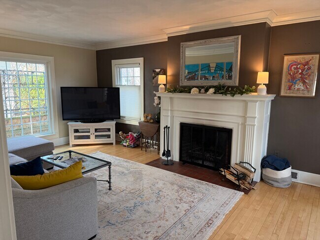 sala de estar - 2220 E Jarvis St