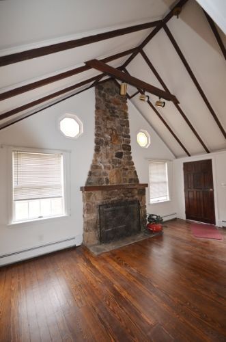 Building Photo - 13 S Shore Trail