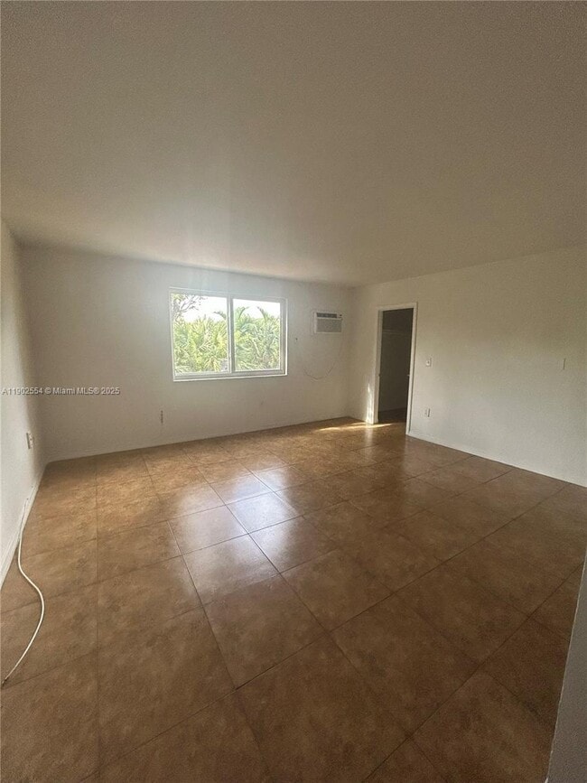 Foto del edificio - 6960 Miami Gardens Dr