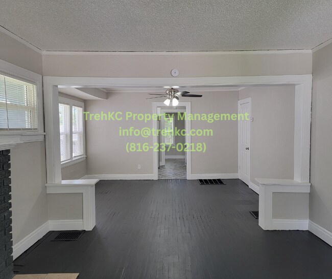 Building Photo - 5633 Tracy Ave