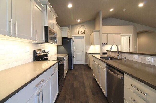 Foto del edificio - 6001 Curlew Ln