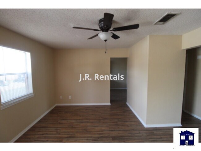 Foto del edificio - 304-C Erby Ave, Copperas Cove TX, 76522