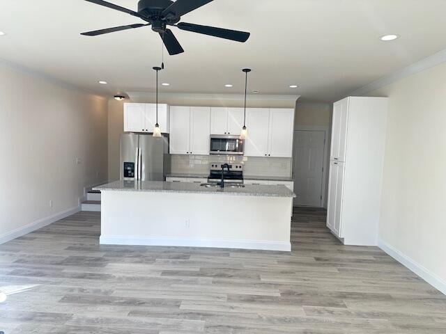 Building Photo - 1923 Cypress Ln