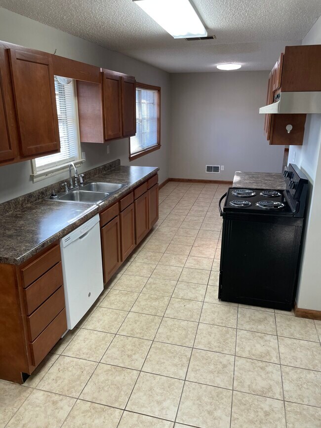 829 N Meadowbrook Ln, Wynne, AR 72396 House Rental in Wynne, AR