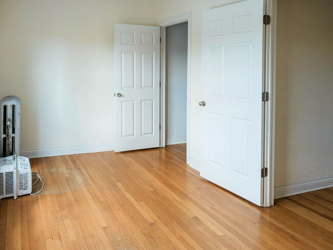 Foto del edificio - 5137 N Wolcott Ave