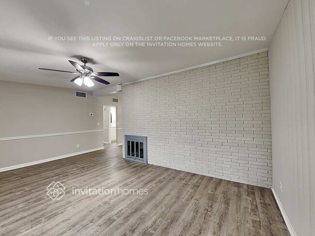 Foto del edificio - 7628 Elvia Dr