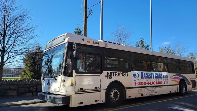 Building Photo - 204 Woodcliff Ave