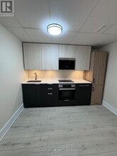 Building Photo - 35 Asterwind Crescent