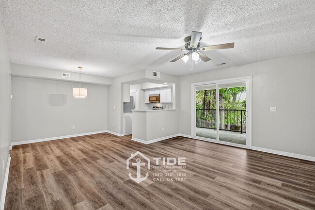 Foto del edificio - Live Close to It All – Convenient Mount Pleasant Home