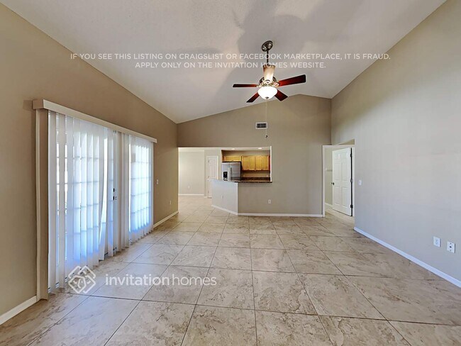 Building Photo - 3376 Sanoma Dr