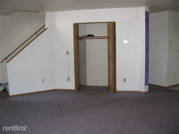 Building Photo - 1565 Gillam Way
