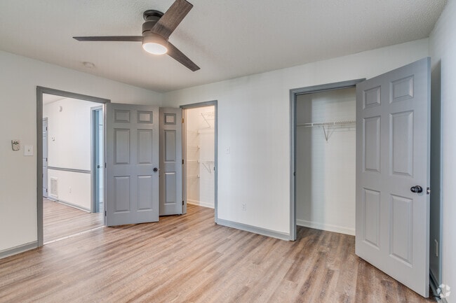 1BR, 1BA - 600SF Bedroom - East Ridge Village