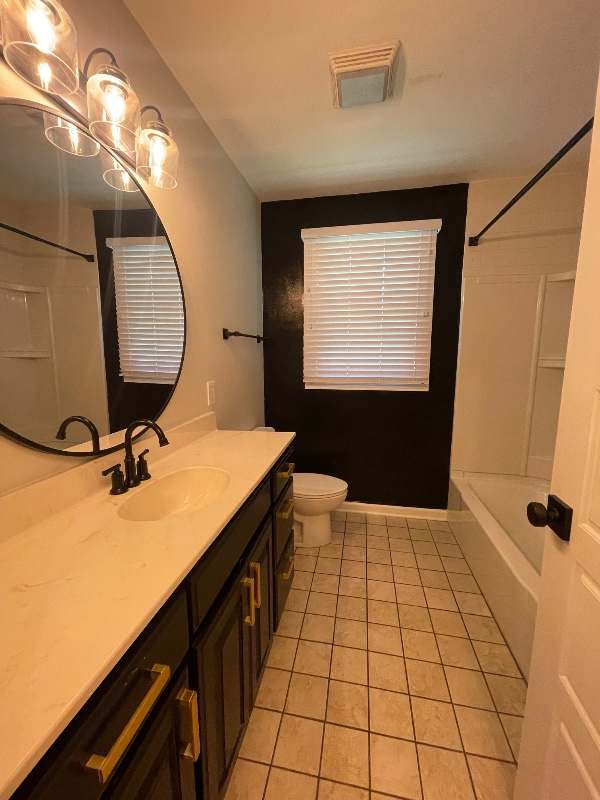 Photo - 263 Southburn Dr House