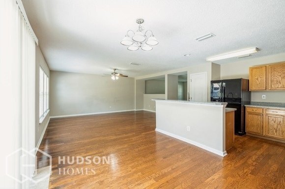 Foto del edificio - NOW AVAILABLE! 11253 Belmont Oaks Drive, J...