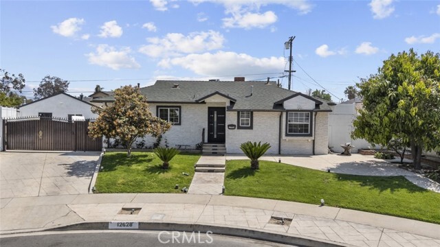 Foto principal - 12628 Stagg St