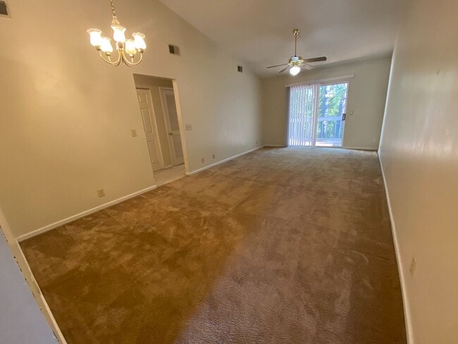 Building Photo - AVAILABLE AUGUST! [NO PETS PERMITTED]
