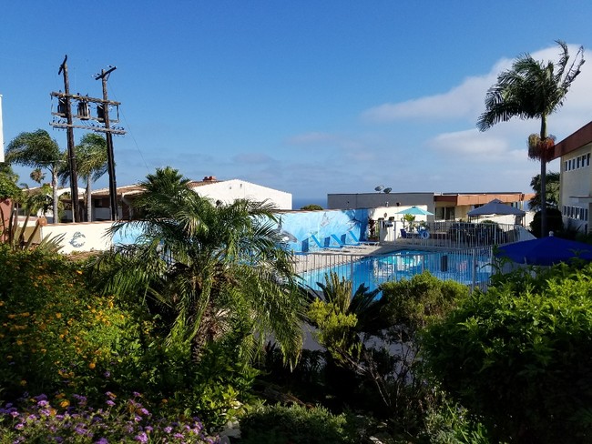 OCEAN VIEW - 2161 W 25th St