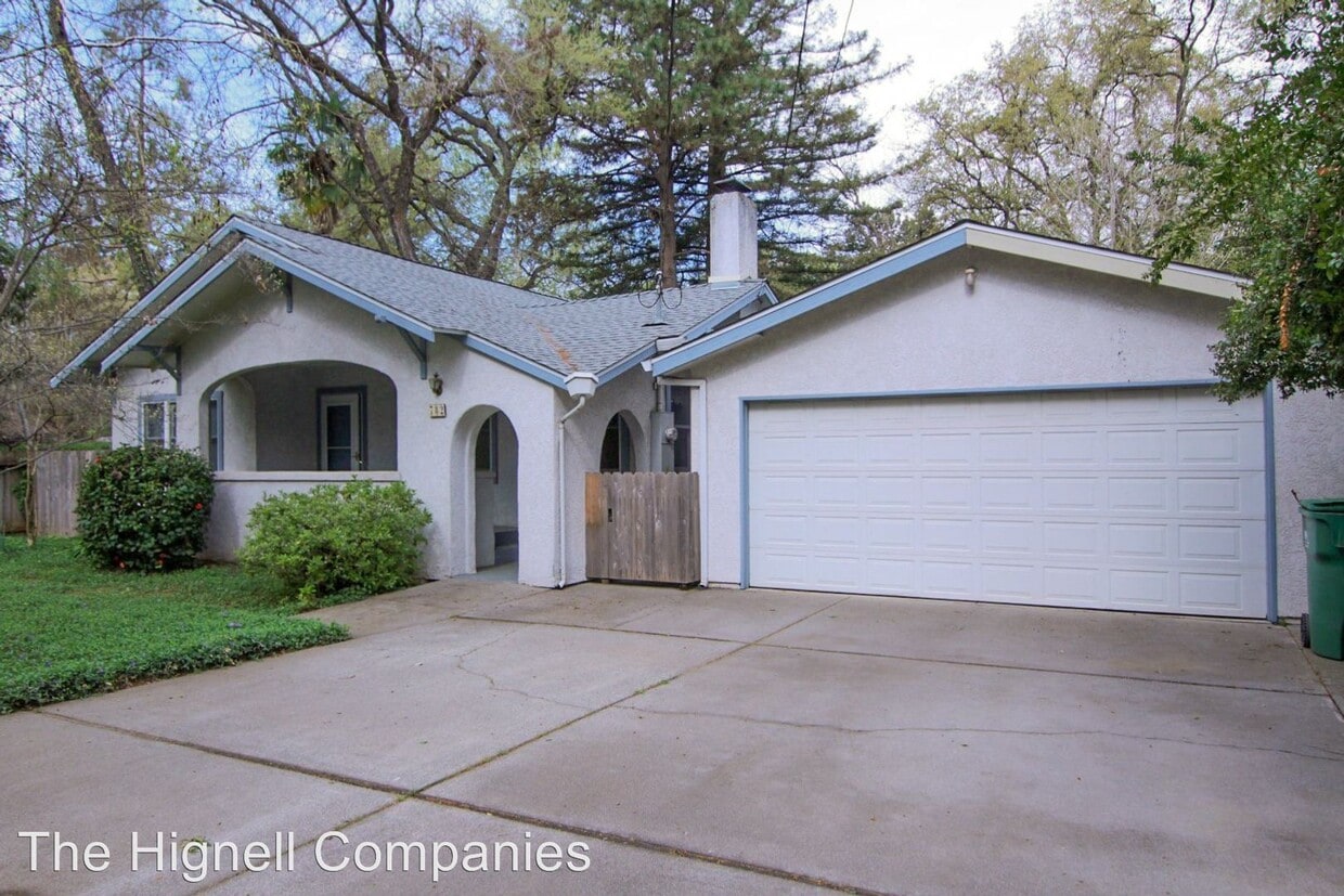 Primary Photo - 3 br, 2 bath House - 782 Vallombrosa Ave.
