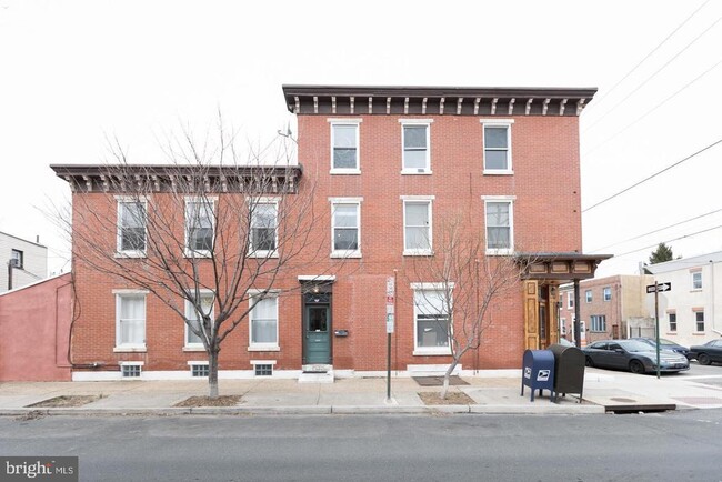 Building Photo - 2434 E Dauphin St