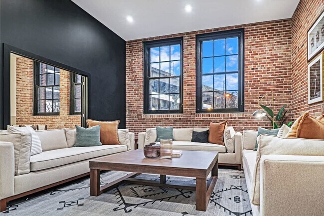 Foto del edificio - 1148 S Peters St