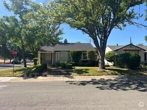Building Photo - 5536 D St