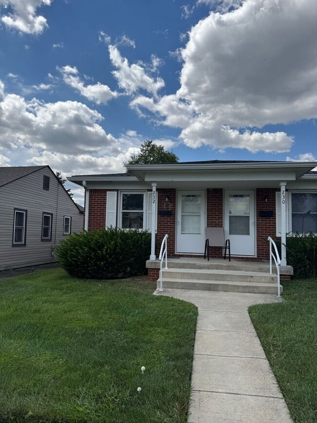 Building Photo - 230-232 5th