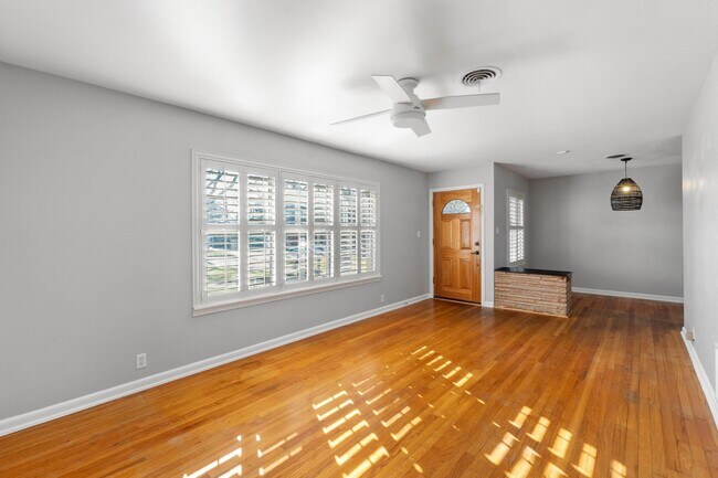 Foto del edificio - 1000 Arcadia Ave