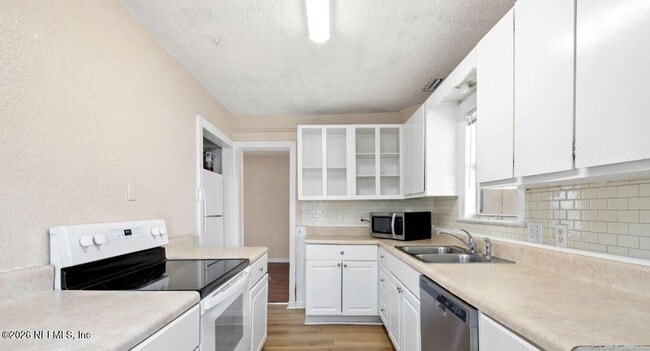 Foto del edificio - 1318 2nd St N