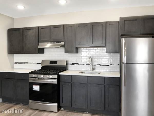 Primary Photo - 2 br, 1 bath Condo - 100 Carroll St