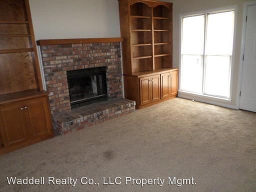 Building Photo - 6052 Bear Creek Ct