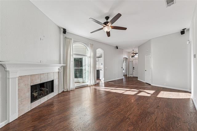 Foto del edificio - 7108 Chateau Dr