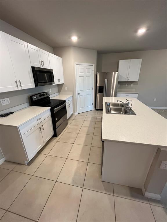 Foto del edificio - 2215 Yankee Terrace