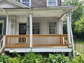 Building Photo - 1810 Olive St