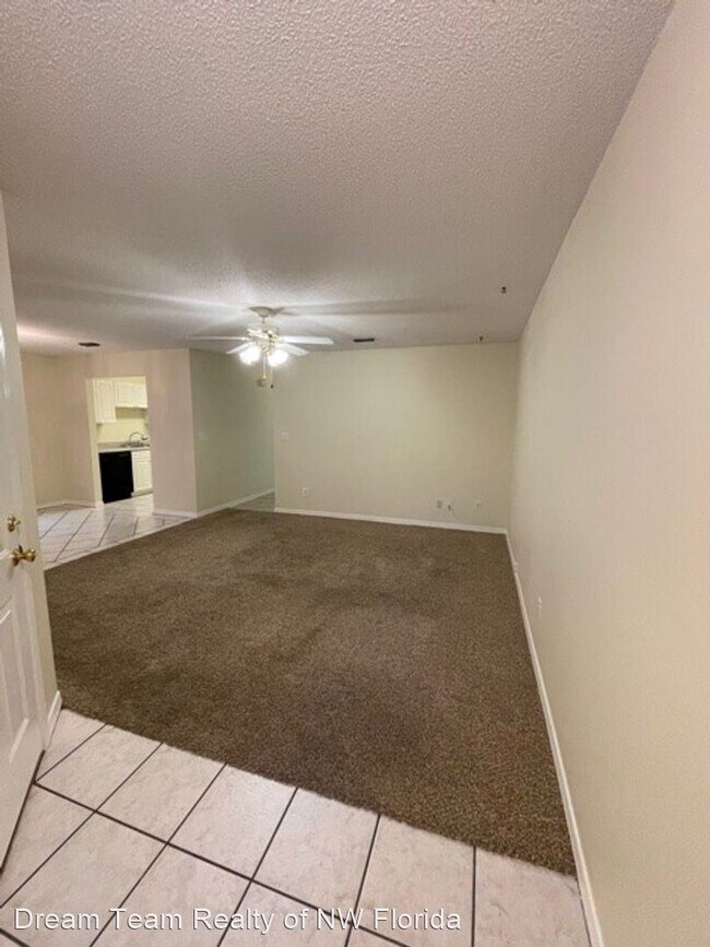 Foto del edificio - 2 br, 2 bath House - 935 Tray Drive