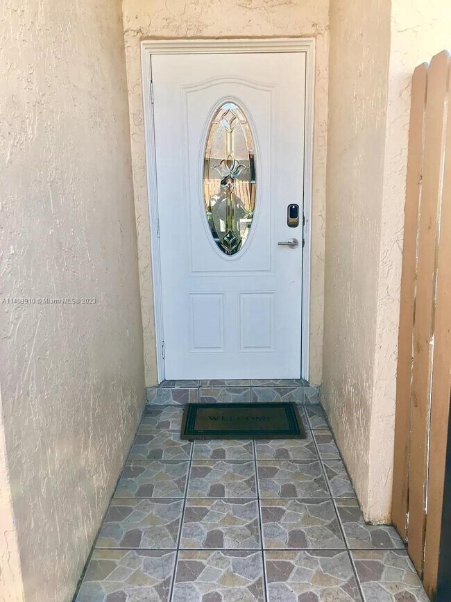 Building Photo - 6734 NW 192nd Ln