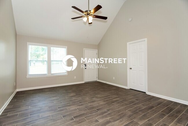 Building Photo - 3 Bedroom Pet-Friendly Home in GASTONIA, N...