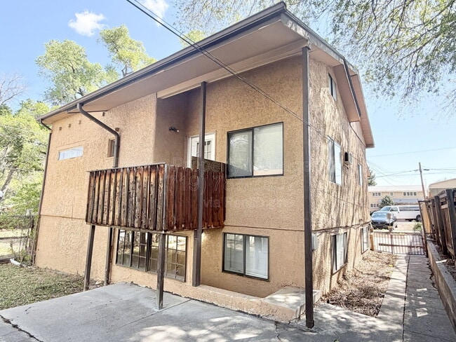 Photo - 17 N Meade Ave Townhome