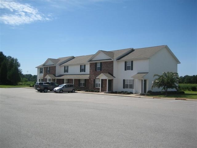 Foto del edificio - Meredith Square Townhomes
