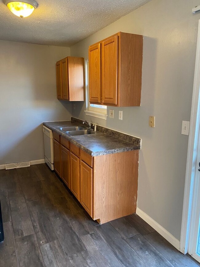 Foto del edificio - 505 W Mauller Rd