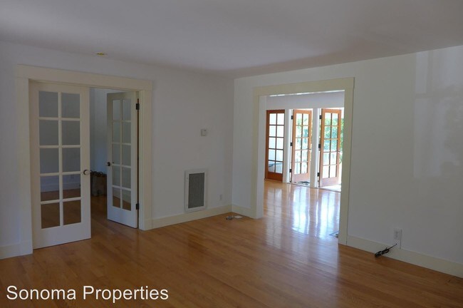 Building Photo - 2 br, 2 bath House - 949 Donald Street