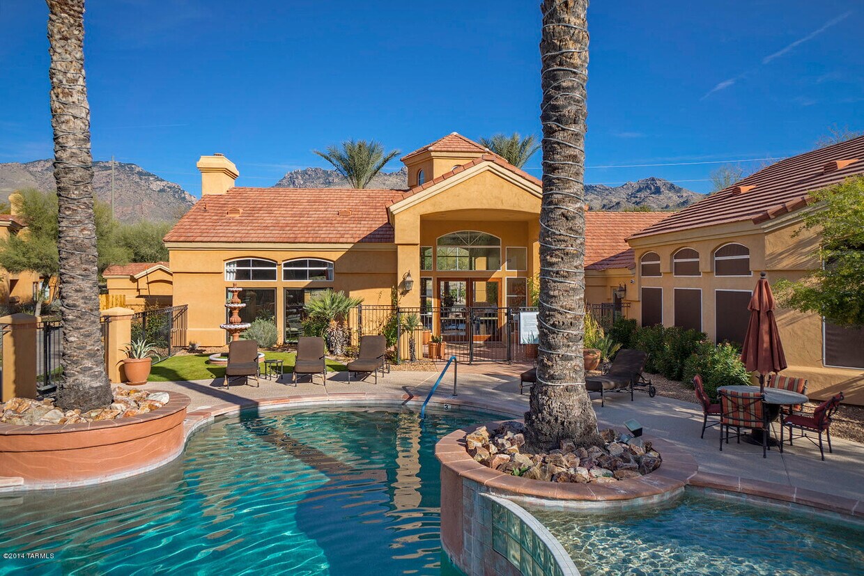 Foto principal - 7050 E Sunrise Dr