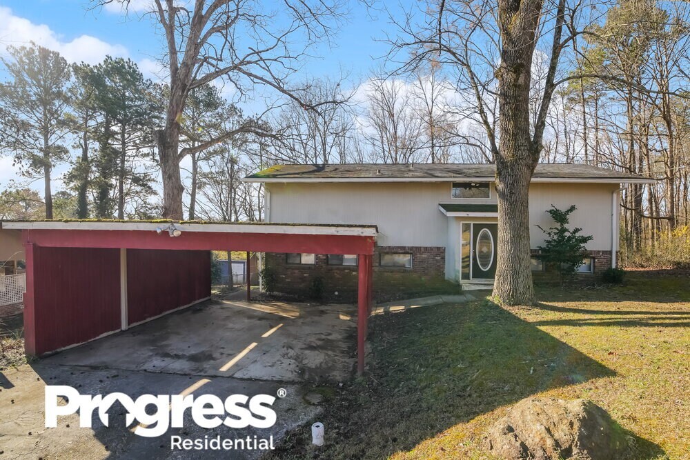 Primary Photo - 1401 Azalea Dr