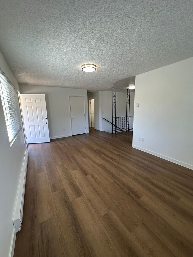 Foto del edificio - SPACIOUS 3-BEDROOM HOME NEAR OREGON TECH AND SKY LAKES  Located just 1.5 miles from Oregon Tech a...