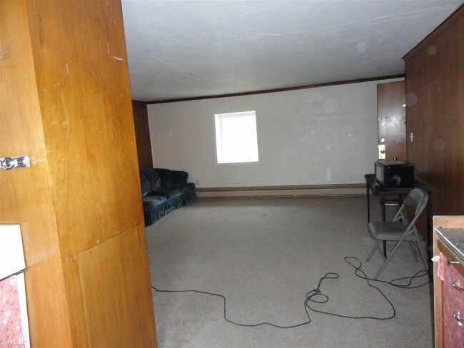 Building Photo - Studio, 1 bath  - 1904 Rickert St