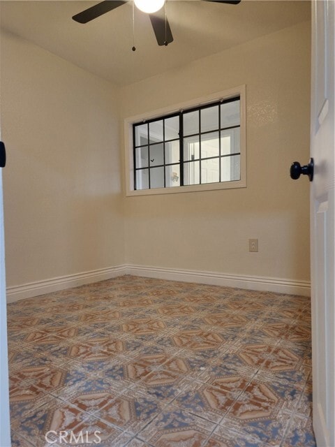 Foto del edificio - 13402 S Willowbrook Ave
