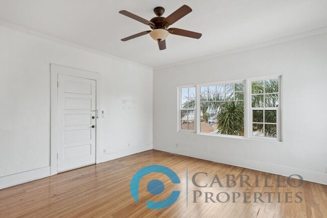 Foto del edificio - 2241 4th Avenue