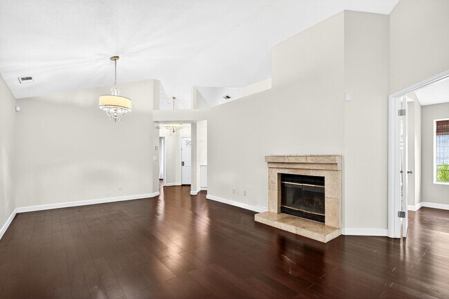 Building Photo - 1202 Devonwood